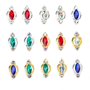 Lot de 15 breloques nail art Marquise avec strass colorés sur socle or et argent