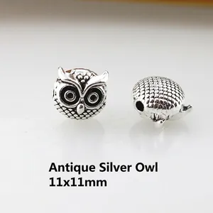 Detail of antique silver owl charm bead, 11x11mm alloy spacer for DIY bracelet making