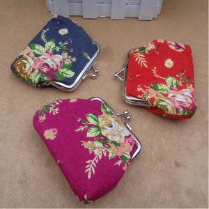 Floral canvas coin purse set with vintage metal clasps in navy blue and red floral patterns