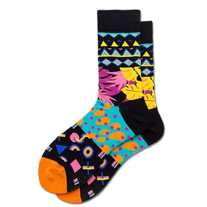 Bunte Crew-Socken mit geometrischem Muster und tropischen Blättern im Pop-Art-Stil
