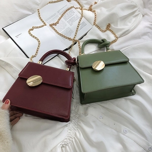 Vintage retro chain crossbody bag in burgundy and army green with metallic buckle