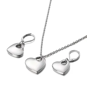 Hollow Heart Necklace And Earring Jewelry Set Stainless Steel Polished Minimalist Elegant Fashion Accessory For Women