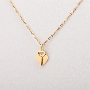 Gold stainless steel necklace with heart lock and key pendant for couples