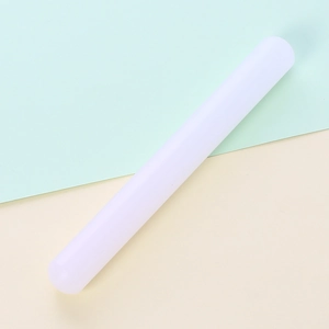 Non-stick white plastic rolling pin for fondant cake decorating and DIY dough baking