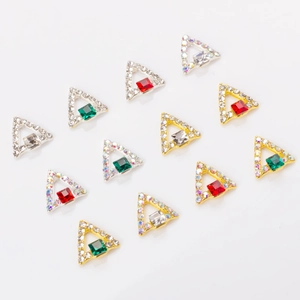 3D geometric triangle and square nail art rhinestones in gold and silver settings