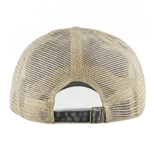 Breathable mesh baseball cap in beige wash cotton with adjustable metal buckle back