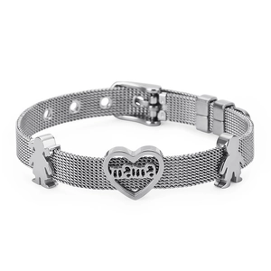 Bracelet en maille argentée avec breloques cœur mama et enfants pour fête des mères