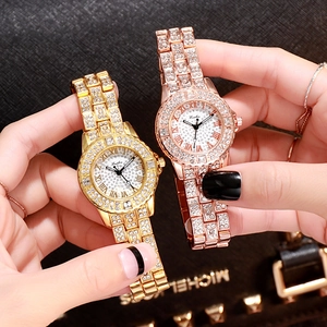 Luxury Women Quartz Watch Full Rhinestone Alloy Starry Sky Dial Roman Numerals Fashion Elegant Bracelet Wristwatch For Ladies