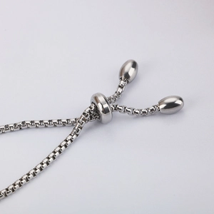 Bracelet chaîne box en acier inoxydable argenté avec fermoir à perle coulissante