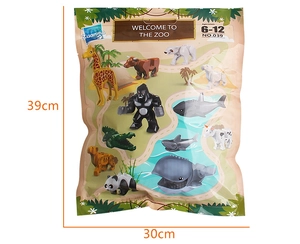 Detail of zoo animal building blocks packaging, size 39cm x 30cm, ages 6 to 12 years