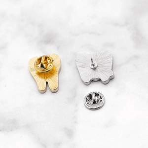 Creative tooth-shaped metal badges in gold and silver finish with butterfly clutch back