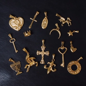 Gold Plated Stainless Steel Pendants Vintage Unicorn Pegasus Moon Heart Rose Cross Star Charms For Necklace DIY Jewelry