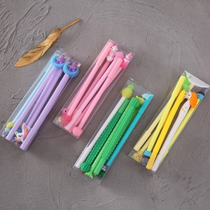 Cartoon Animal Silicone Topper Gel Pen Cute Unicorn Pig Rabbit 0.5mm Black Ink Signature Pen Student Stationery Office Writing Tool