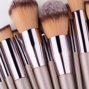 Champagne gold 10pcs makeup brush set with gradient bristles and rose gold ferrule