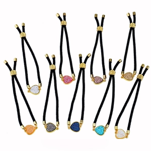 Pulseras ajustables de cordón con colgantes de corazón brillantes en diez colores variados
