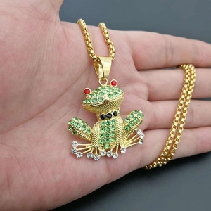 Hip hop gold plated frog pendant necklace with green and red rhinestones