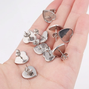 Polished stainless steel heart-shaped earring posts for DIY jewelry making and embedding