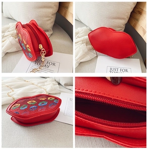 Detailed multi-angle views of a red lip-shaped crossbody bag with glitter and gold chain