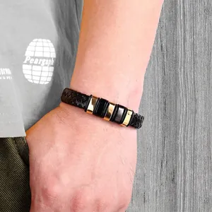 Bracciale da uomo in pelle nera intrecciata con inserti in acciaio inossidabile nero e oro