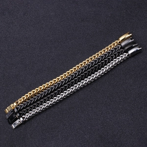 Herren Armband aus Edelstahl mit Fischschuppen-Muster in Gold, Schwarz und Silber