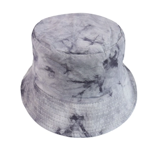 Street style reversible tie-dye bucket hat with gray-black gradient and reinforced brim