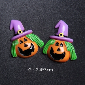 Halloween pumpkin charms with purple wizard hats and green hair, size 2.4x3cm