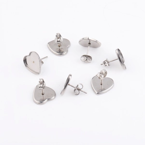 Polished stainless steel heart-shaped stud earring settings and butterfly backings