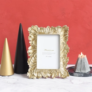 Vintage Golden Relief Photo Frame Ginkgo Leaf Feather Texture Desktop Wall Hanging Decor Luxury Modern