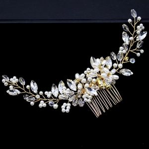 Bridal Hair Comb Artificial Pearl Rhinestone Wedding Headpiece Handmade Flower Leaf Alloy Wire Hair Jewelry For Women