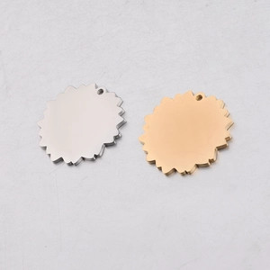 Mirror-polished flower shaped stainless steel pendants in gold and silver finishes