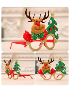 Detail of Christmas reindeer antlers glasses with glitter and 3D textures