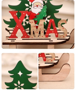 Détails du traîneau de Noël en bois découpé au laser avec lettres XMAS et sapin ajouré