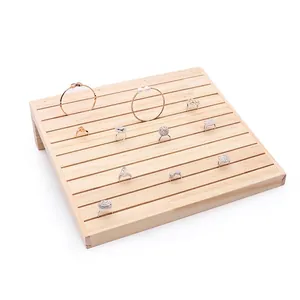 Naturholz-Ringdisplay-Tablett mit mehreren Schlitzen für Schmuckaufbewahrung und Präsentation