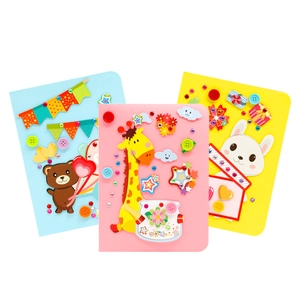 DIY Christmas greeting card kit for kids with 3D animal patterns and colorful buttons