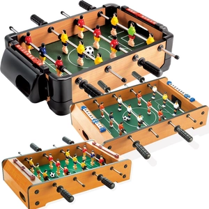 Holz-Tischkicker-Set in drei Größen mit manuellem Punktezähler und Metallstangen