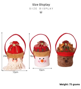 Detailed size display of 3D knit Christmas gift bags with specific dimensions and weight