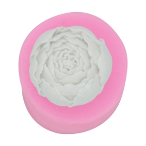 Pink 3D rose silicone mold for fondant cakes, chocolates, and handmade soap decoration