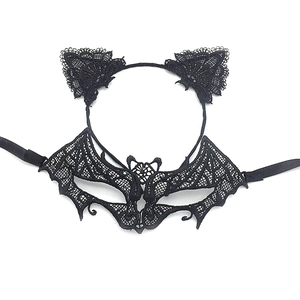 Détails de l'ensemble de mascarade en dentelle avec loup chauve-souris et serre-tête