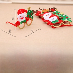 Size guide for Christmas eyewear showing dimensions and weights for Santa and reindeer styles