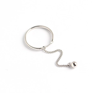 Minimalist S925 sterling silver chain tassel ring with smooth bead pendant on white background