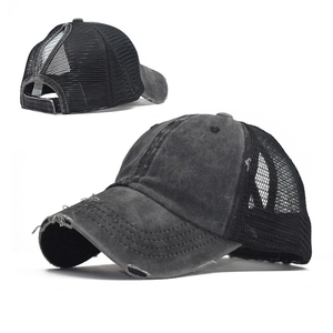 Gewassen zwarte paardenstaart honkbalpet met ademend gaas en distressed details