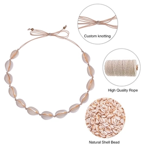 Collana girocollo in conchiglia naturale fatta a mano con nodo regolabile e corda premium