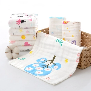 Detail of 6-layer cotton baby towels with cute cartoon prints and soft gauze texture