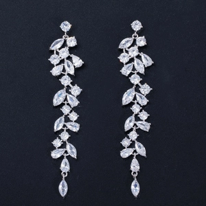 Elegant Long Drop Earrings Copper With AAA Zircon Flower Petal Leaf Vine Tassel Luxurious Dangle Jewelry For Women Sparkly