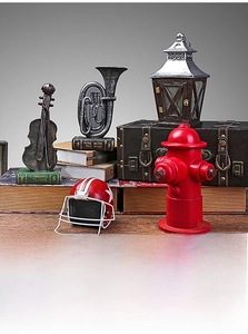 Detailed retro tabletop ornaments set featuring vintage violin, lantern, and horn motifs