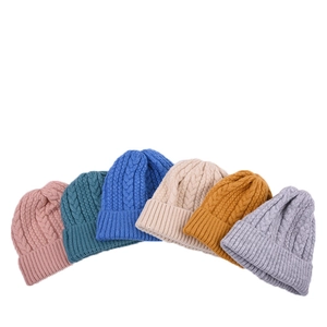 Chunky cable knit beanie set for adults in six colors including pink and yellow
