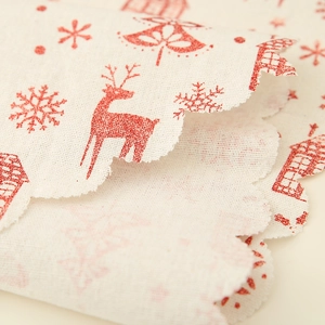 Weihnachts-Tischläufer aus Leinen mit rotem Rentierdruck und gewelltem Rand