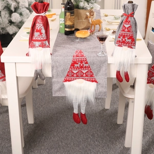 Housses de bouteille de vin gnomes de Noël rouges et grises pour décoration de table