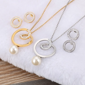 Elegant geometric hollow circles jewelry set with pearls and rhinestones in gold and silver