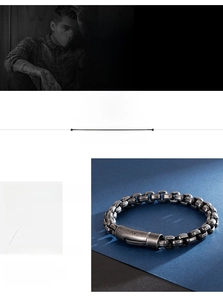 Detail of vintage 316L stainless steel bracelet with square links and secure clasp